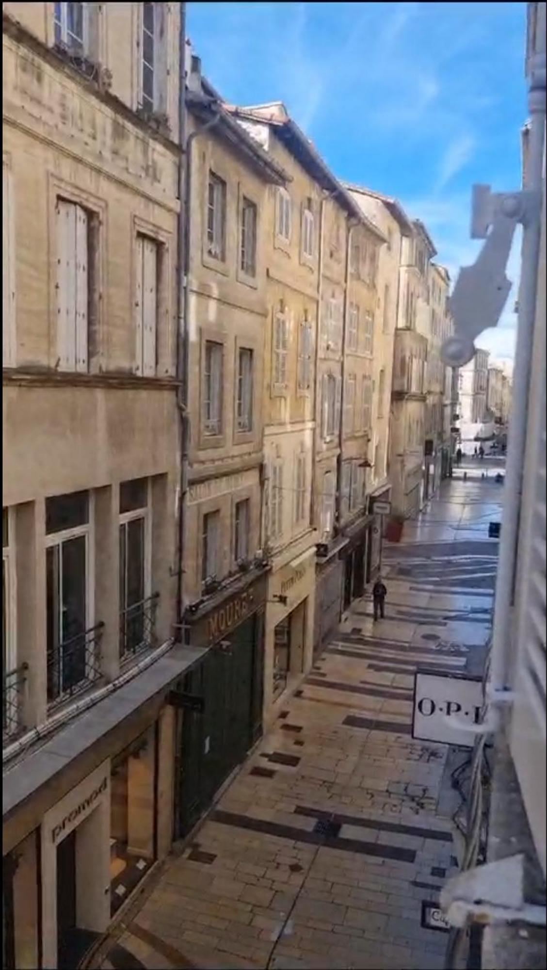 Appartement Intramuros En Hyper Centre Ville Αβινιόν Εξωτερικό φωτογραφία